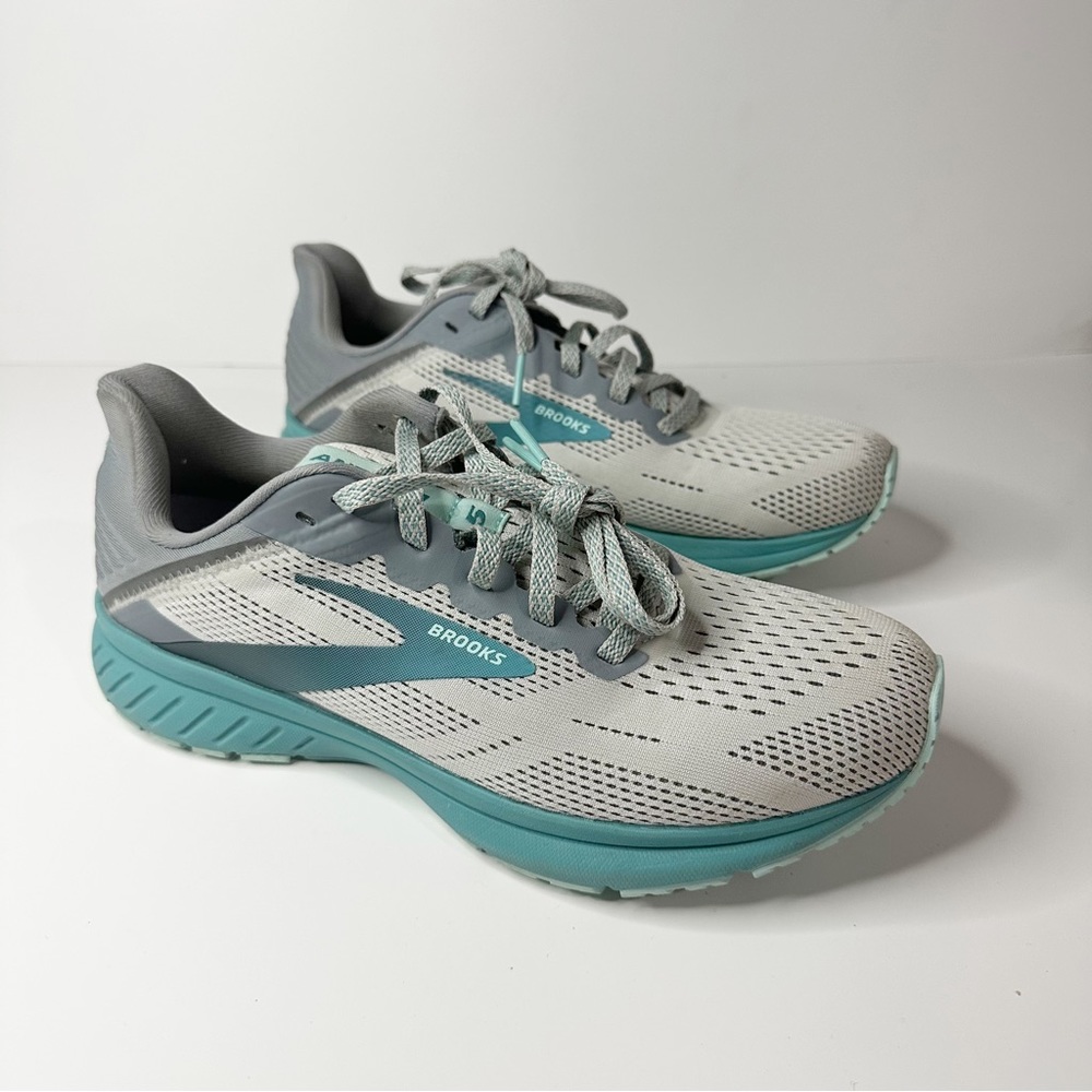 Brooks Women's Gray and Teal Running Sneakers